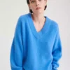 Super Luxe Cashmere V-Neck Sweater – Ultimate Comfort & Elegance