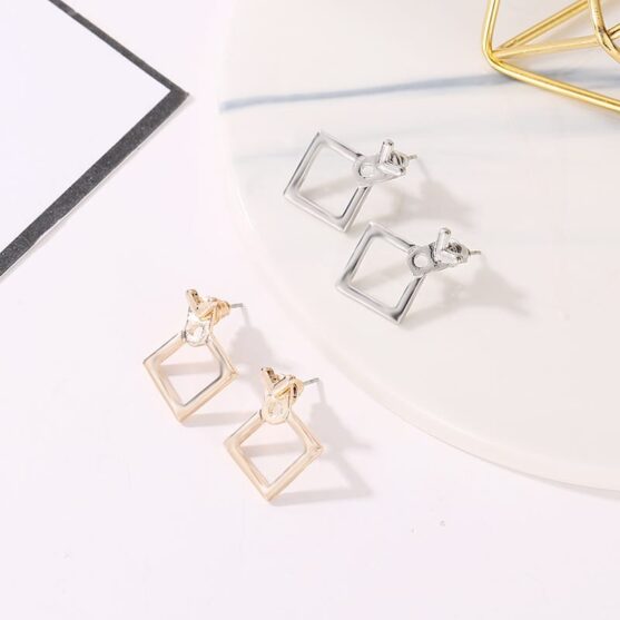 Women hollow diamond square stud earrings - Image 9