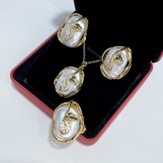 Baroque White Edison Pearl Sterling Silver Necklace - Image 4
