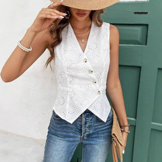 Women's White Eyelet Button Front Vest Top Petite - Image 3