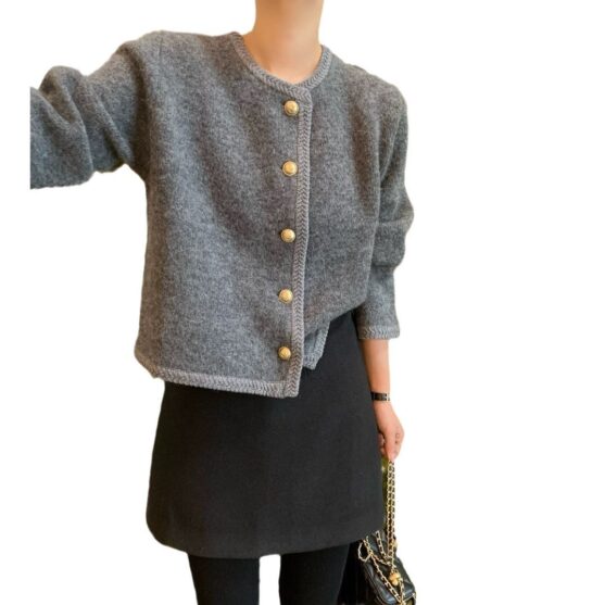 Women chic gray knit cardigan with gold buttons - Image 3