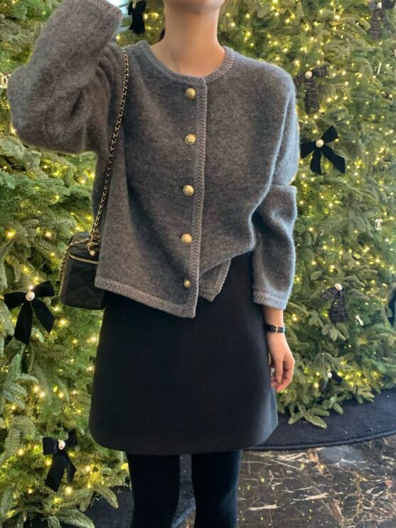 Women chic gray knit cardigan with gold buttons - Image 5