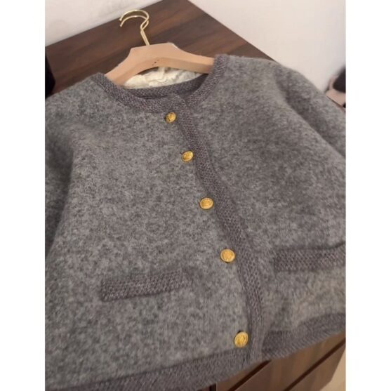 Women chic gray knit cardigan with gold buttons - Image 4