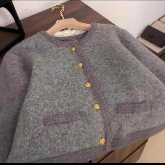 Women chic gray knit cardigan with gold buttons - Image 6
